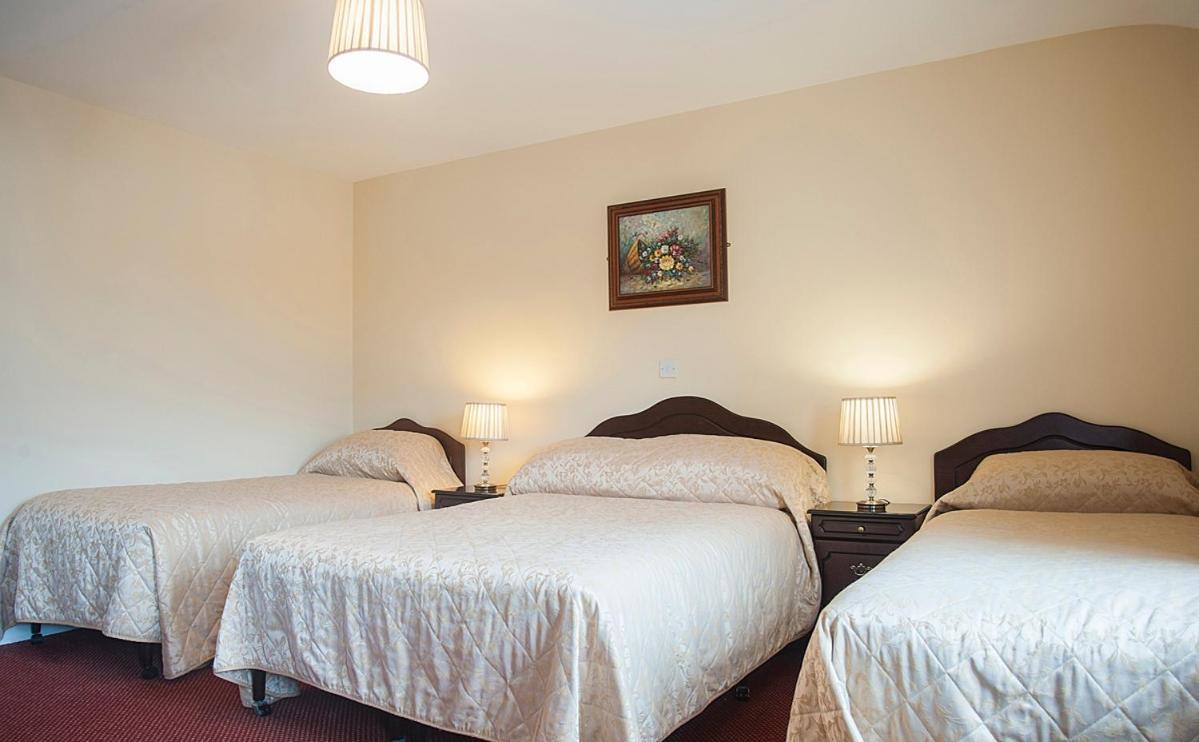 Dun Ri Guesthouse Clifden Eksteriør billede